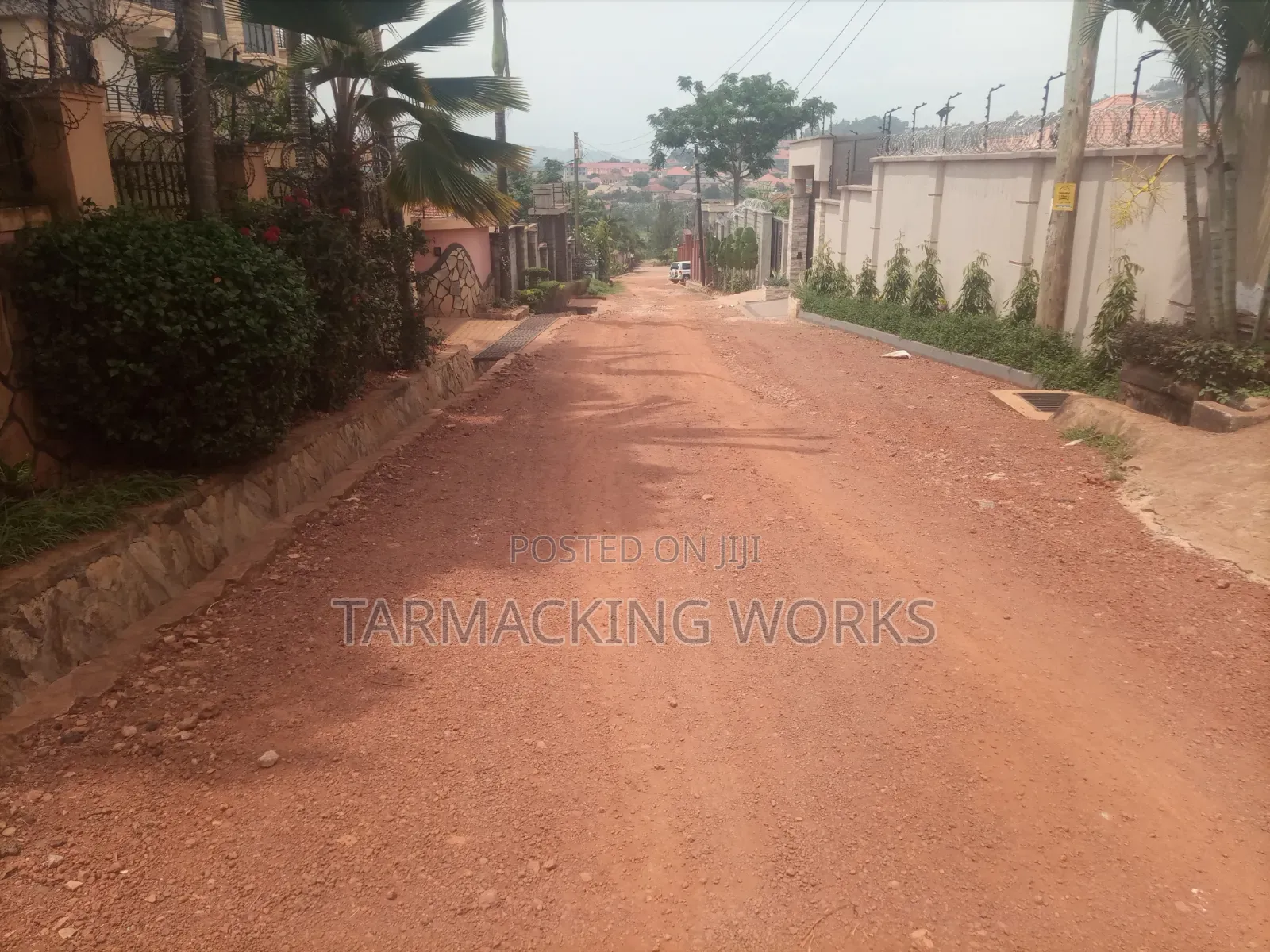Compound Tarmacking