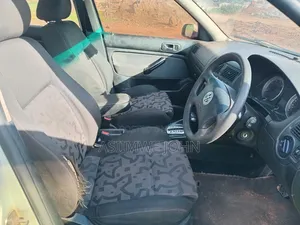Volkswagen Golf 2004 Silver