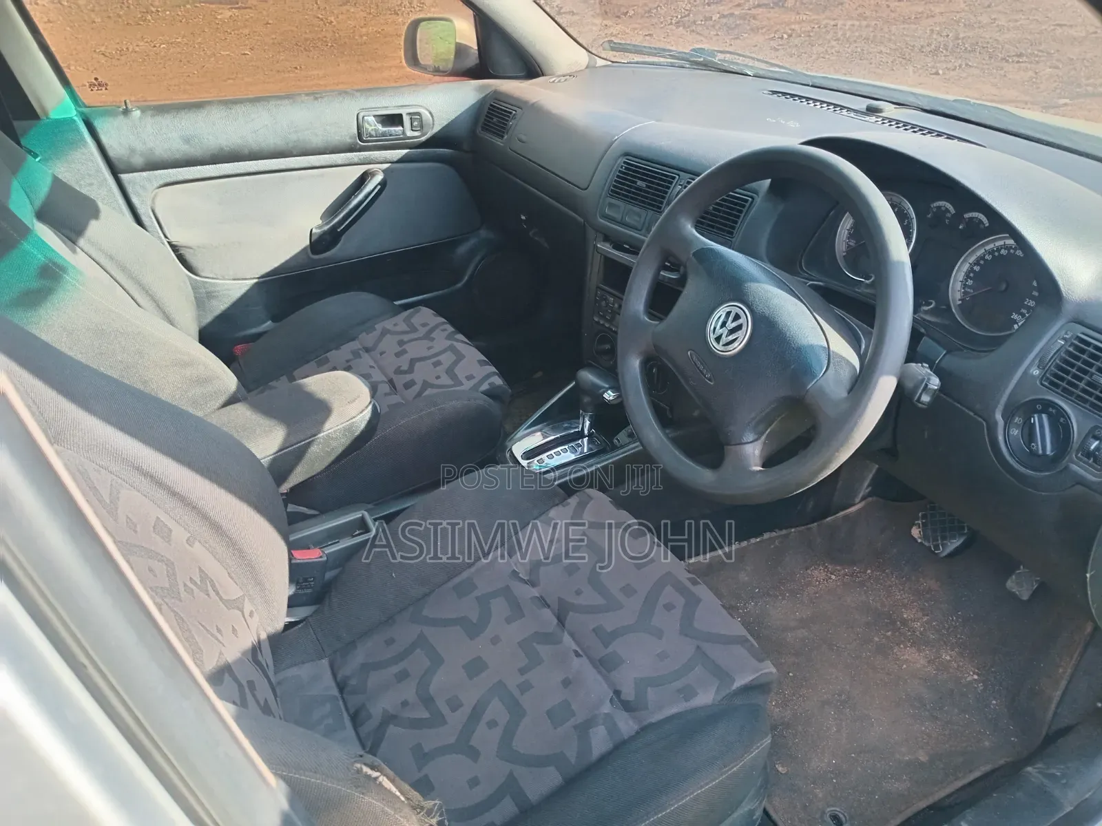 Volkswagen Golf 2004 Silver