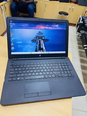 Laptop HP 240 G5 8GB Intel Core i5 HDD+SSD 500GB