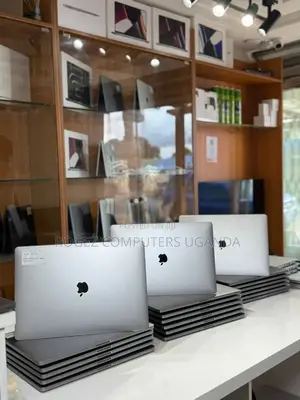 New Laptop Apple MacBook Pro 2019 16GB Intel Core i9 SSD 1T