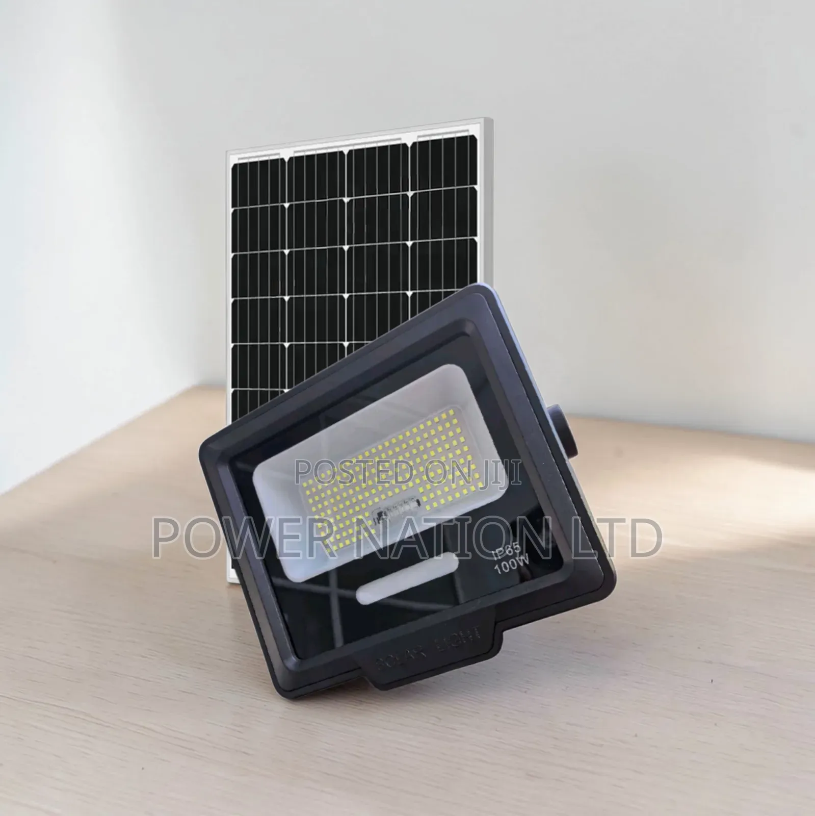 200w Nocturna Solar Flood Light