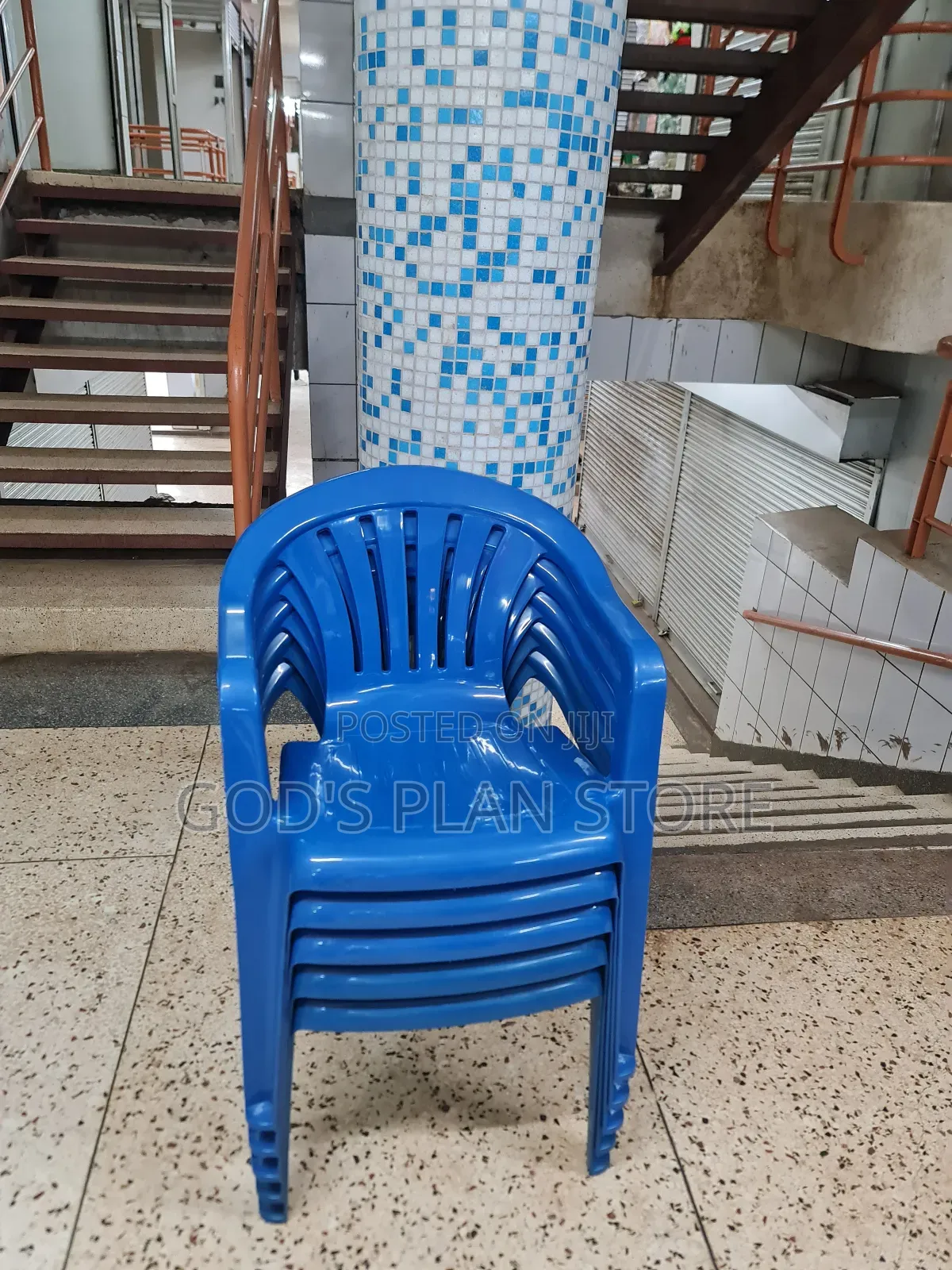 Mm 1214 Plastic Chairs Plastic Chairs
