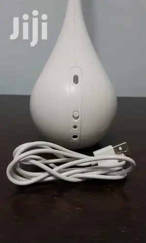 Japan Modern Rechargeable LED Desk Lamp