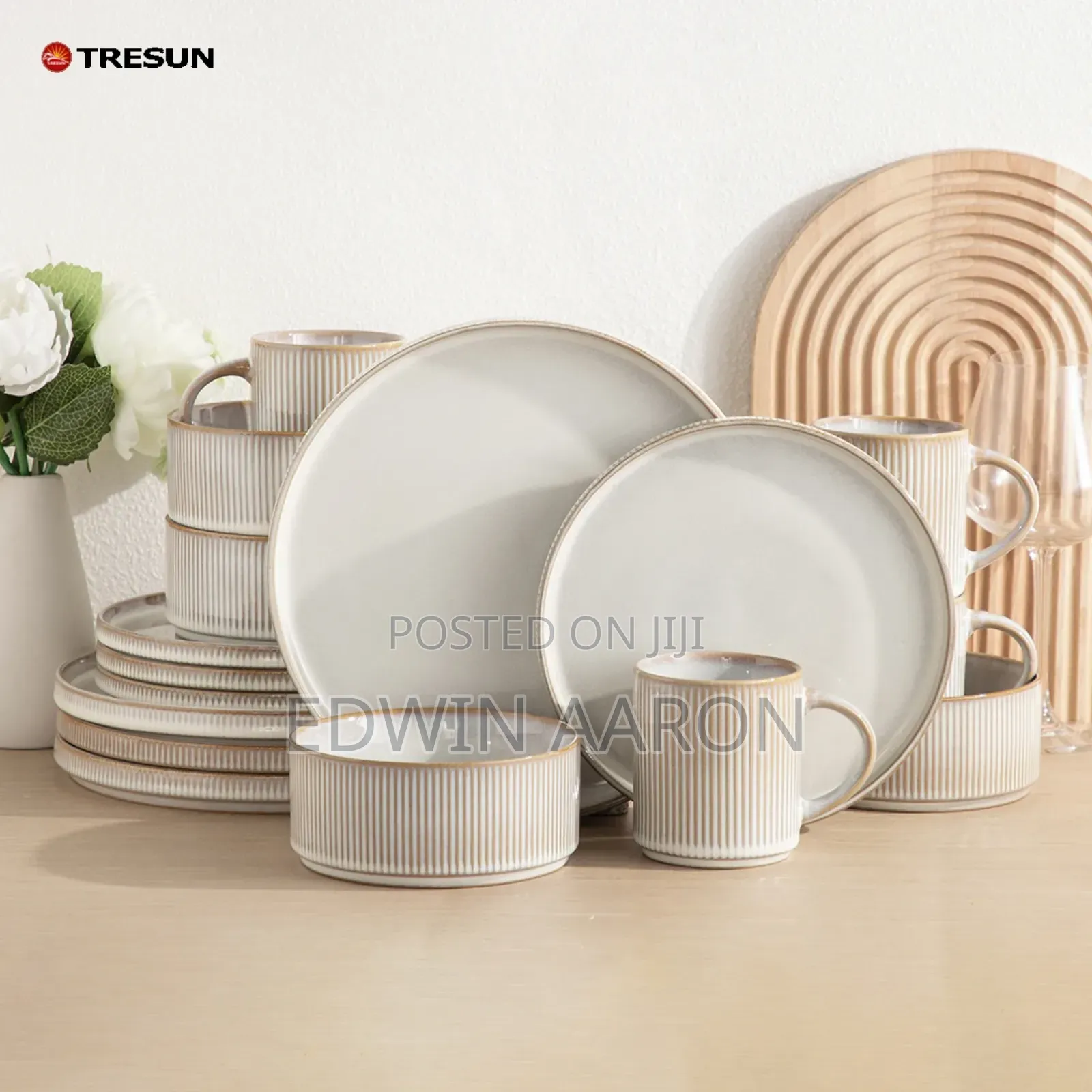 48pcs Luxury Ceramic Dinner Set