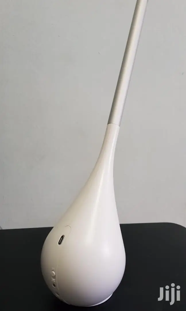 Japan Modern Rechargeable LED Desk Lamp