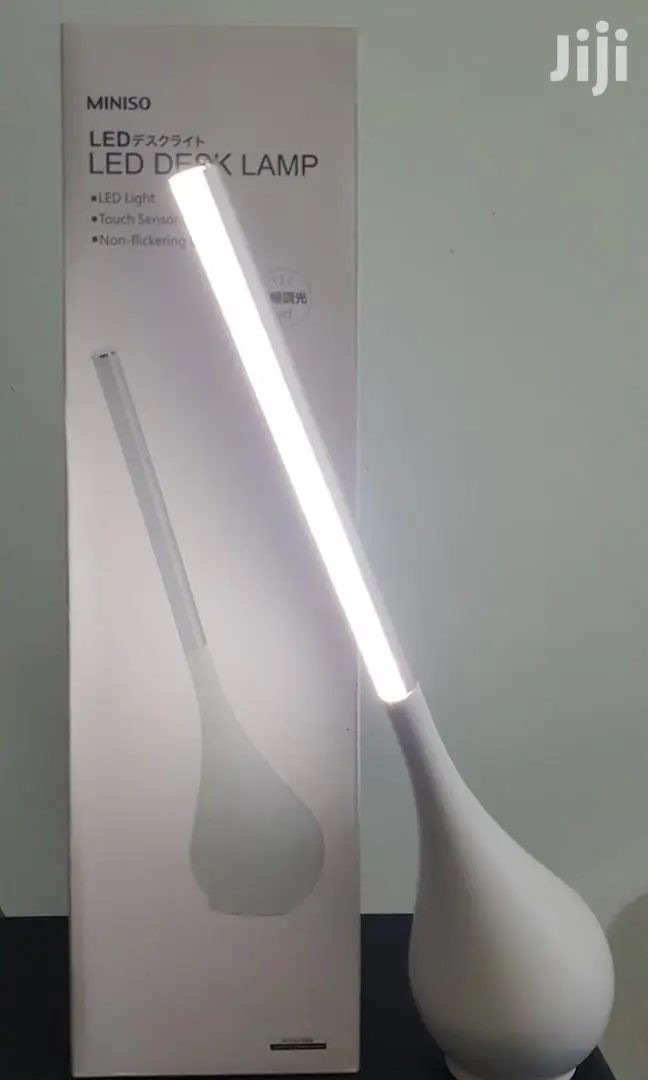 Japan Modern Rechargeable LED Desk Lamp