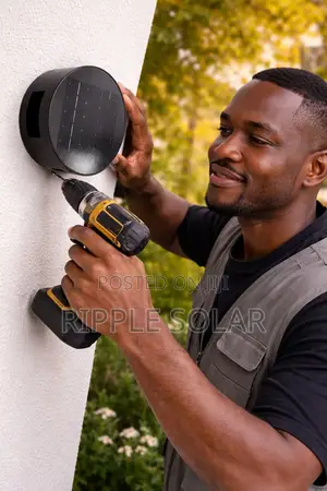Round Solar Wall Light Waterproof Outdoor Gate Lamp