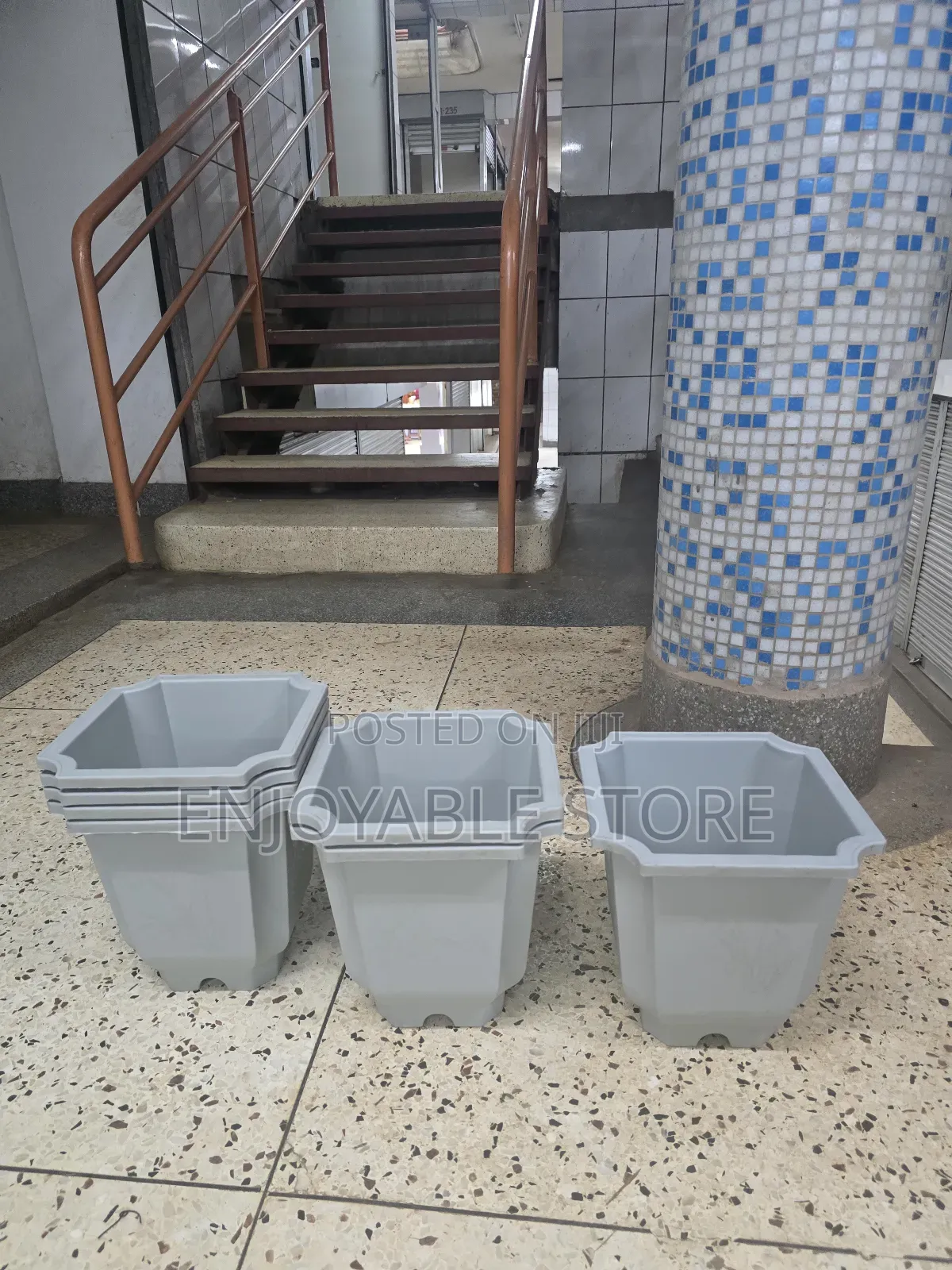 Flower Pots Flower Pots