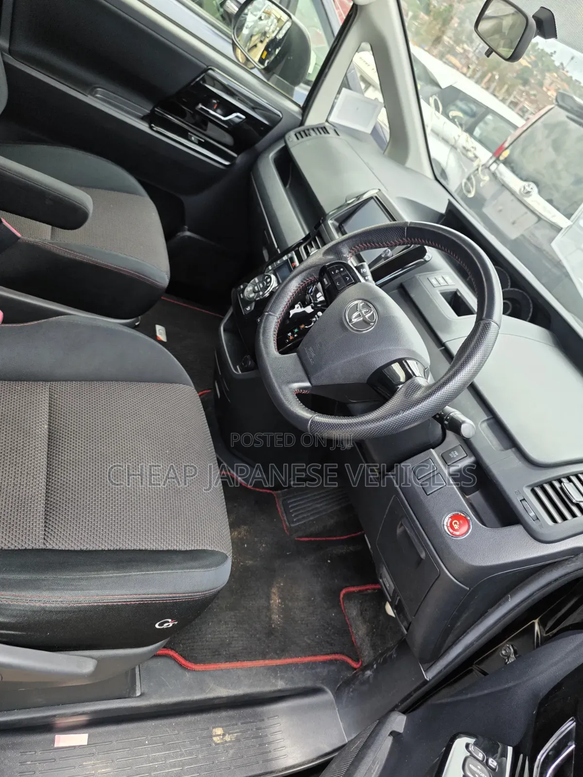 Toyota Noah 2011 Black