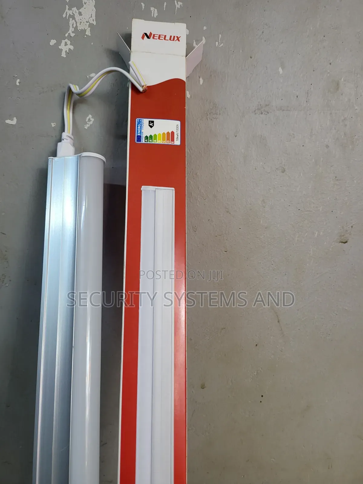 T5 Tube Light 2 Feet - Day Light