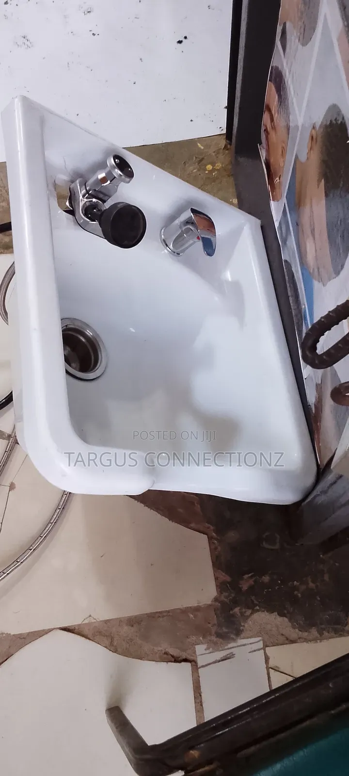 Saloon Sink