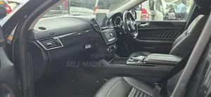 Mercedes-Benz GLE-Class 2018 Black