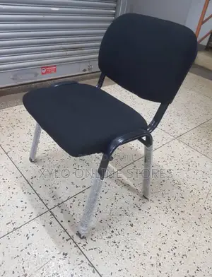 String Mesh Office Visitors Chair With a Metal Frame