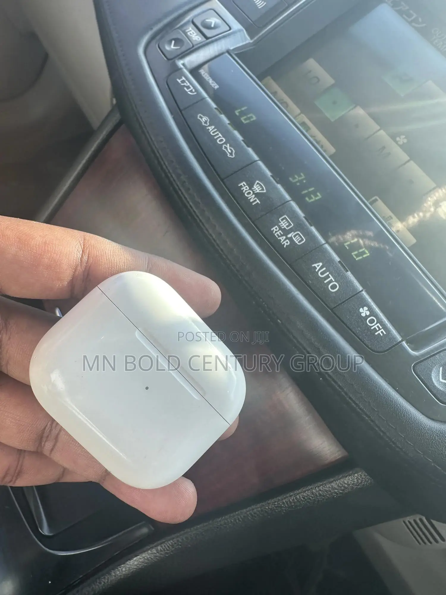 Original Apple Airpods 3