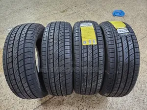 225 65 R17 Austone Athena Quality Grades Sp . 303