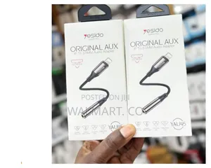 Yesido Original Aux iPhone to 3.5mm Audio Adapter(Plug and Play)