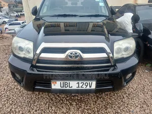 Toyota Hilux Surf 2009 Black