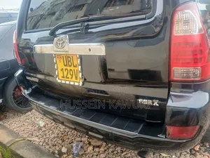 Toyota Hilux Surf 2009 Black