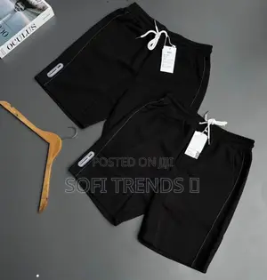Gents Pocketed Shorts