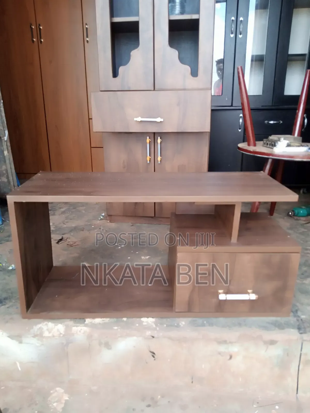 Simple Tv Stand