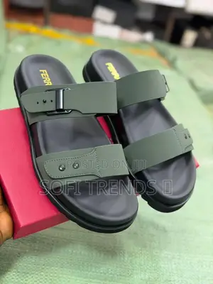 Gent’S Original Sandles