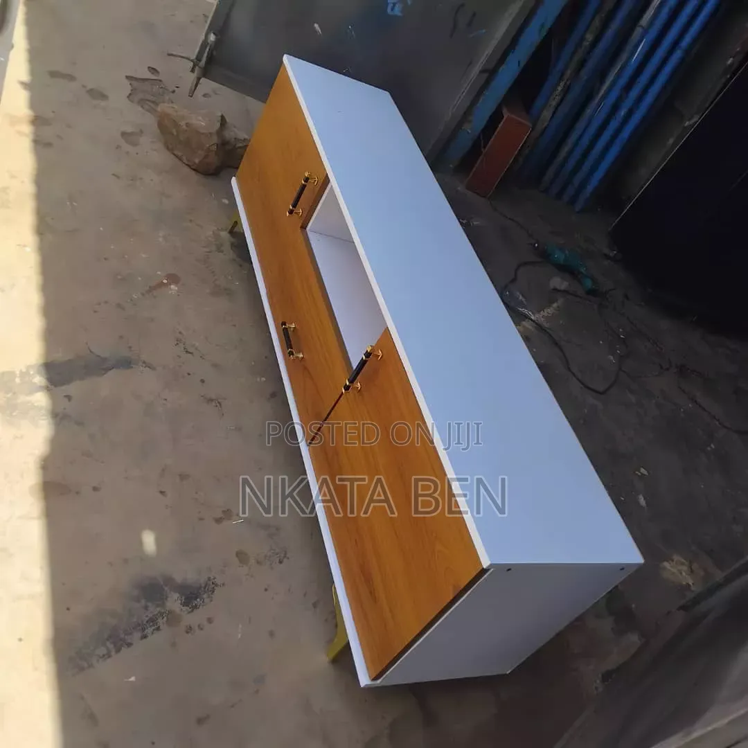 Simple Tv Stand