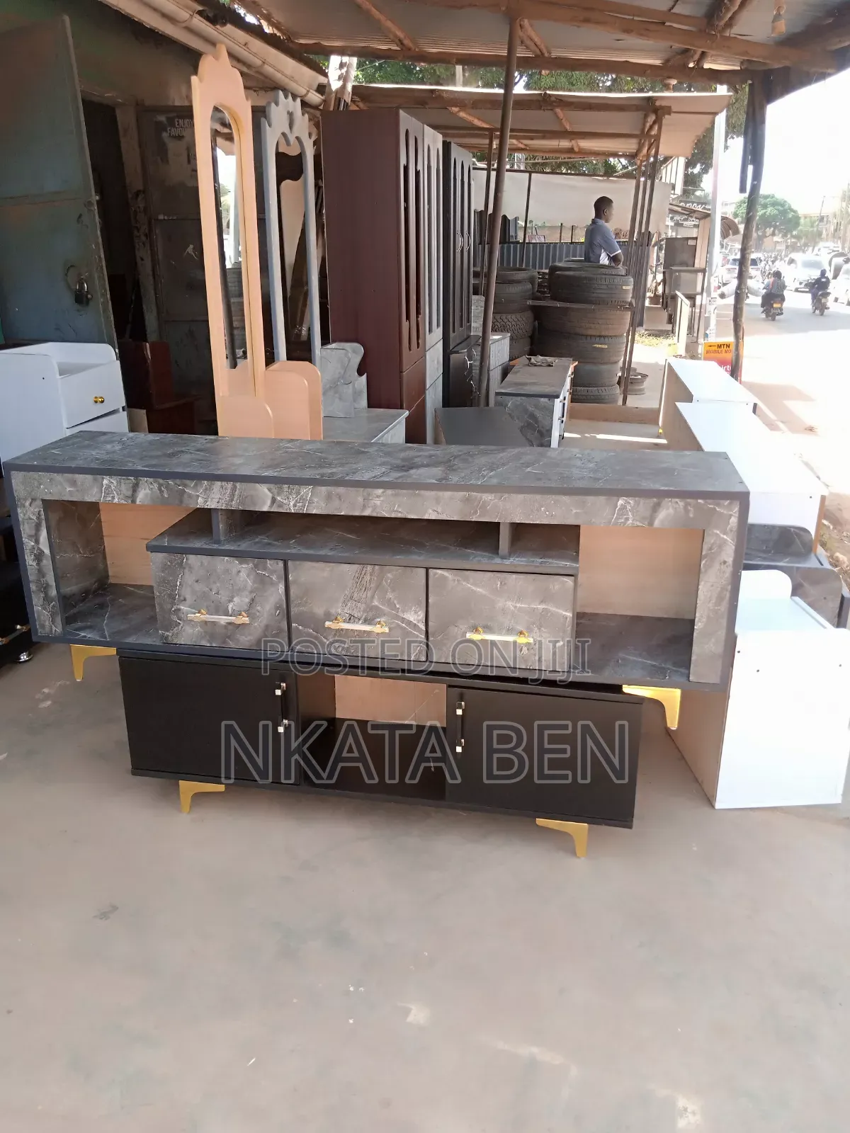 Simple Tv Stand 6 Feet