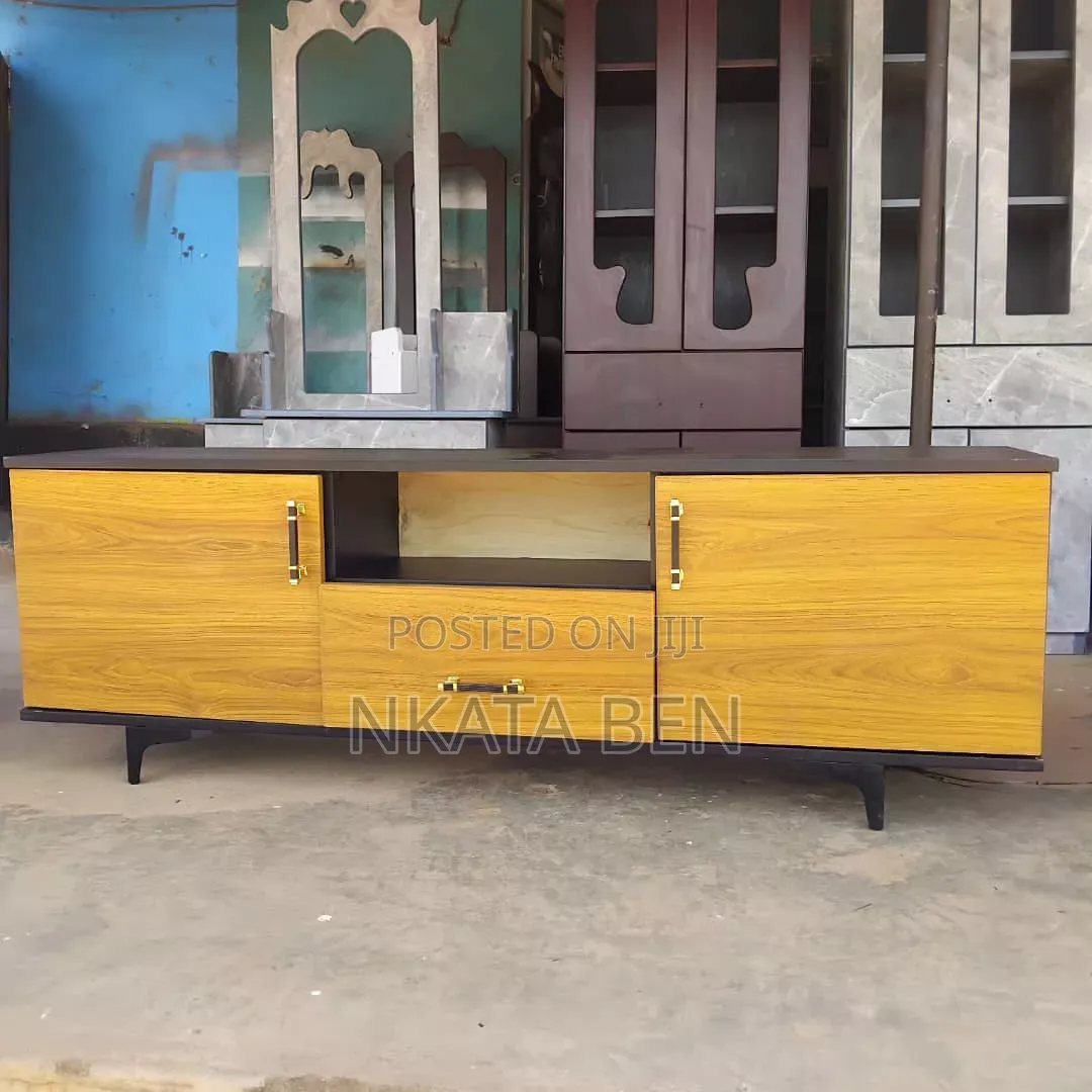 Simple Tv Stand 5 Feet
