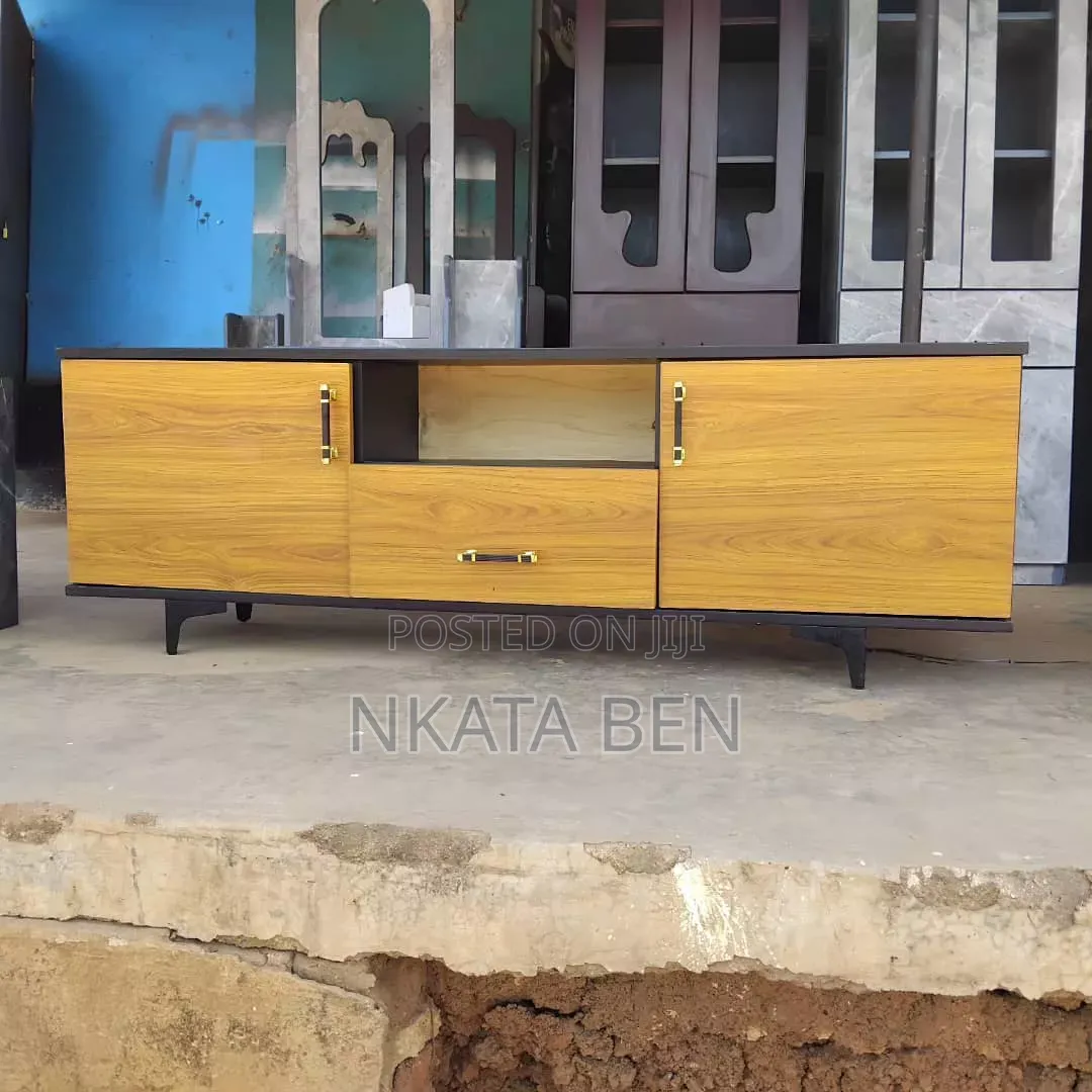 Simple Tv Stand 5 Feet