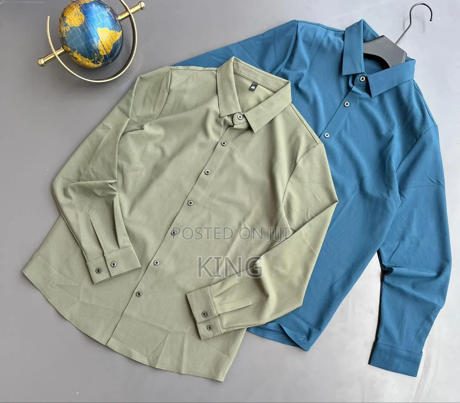 Theory Men's Long Sleeve Colar Shirt.