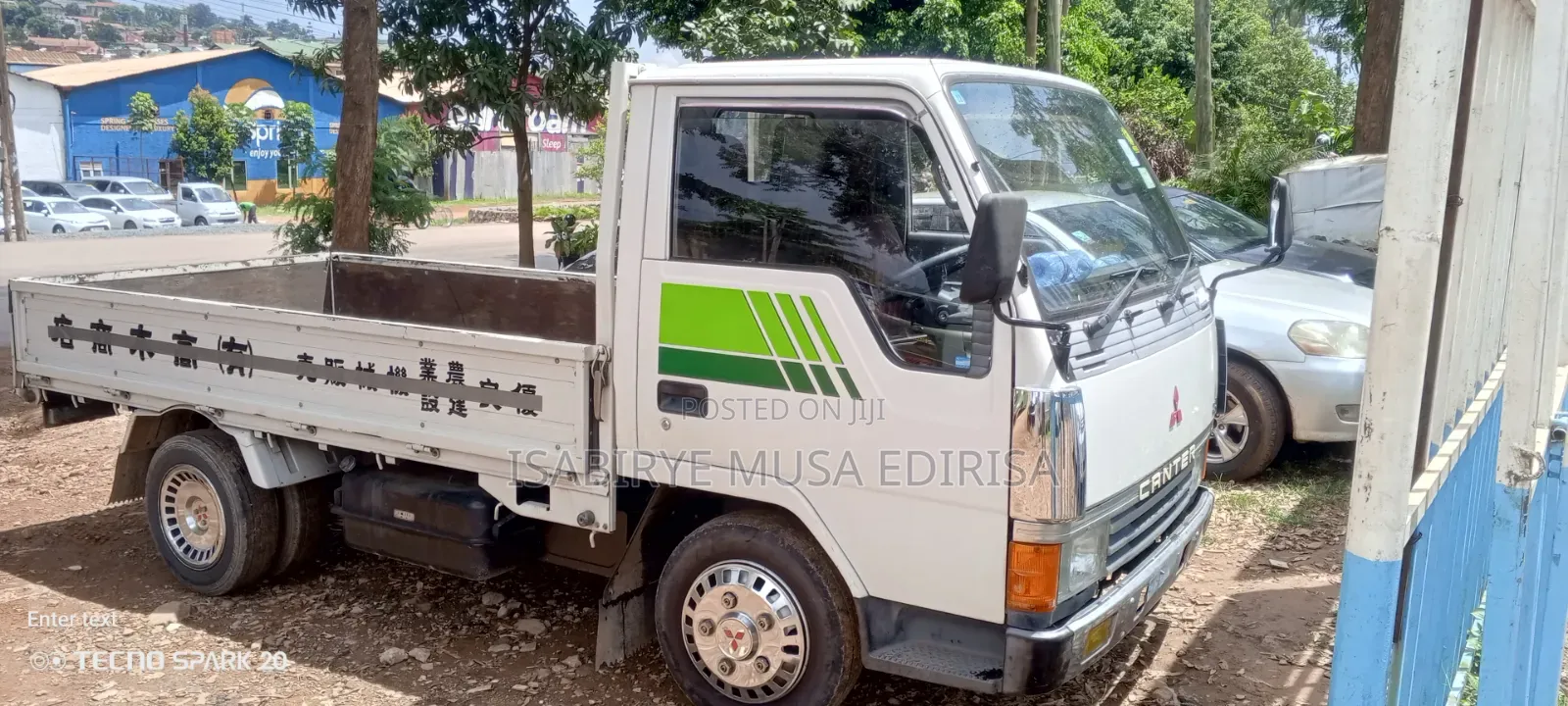 Mitsubishi 1996 White