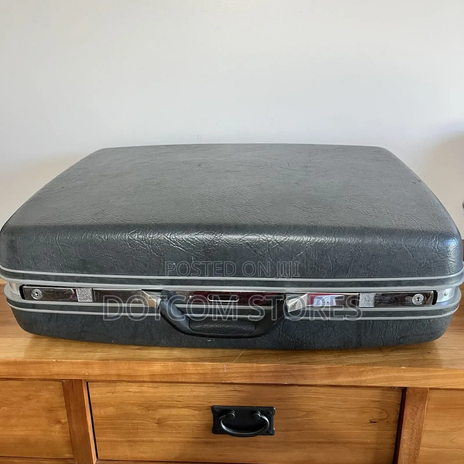 President Brand Black Hard-Shell Briefcases