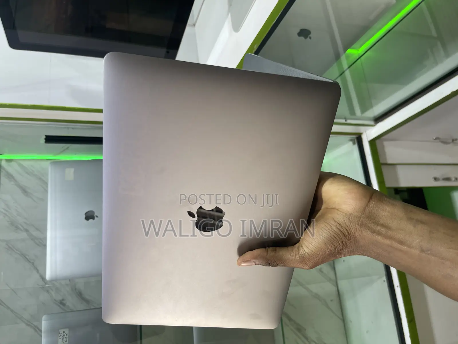 Laptop Apple MacBook Pro 2017 8GB Intel Core i5 SSD 256GB