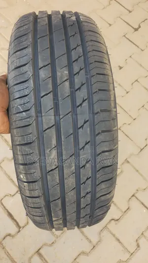 215/60r16 Atrezzo Elite Tyres