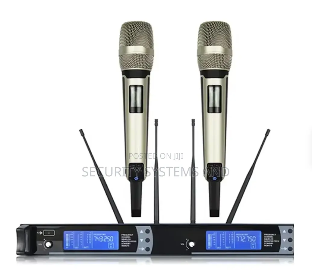Professional Digital Wireless Microphone With Adjustable Frequency.