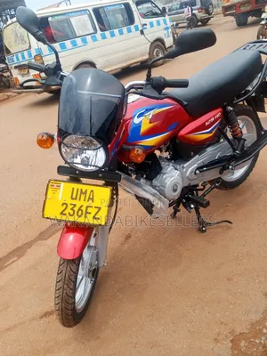 New Bajaj Boxer 125 2025 Red
