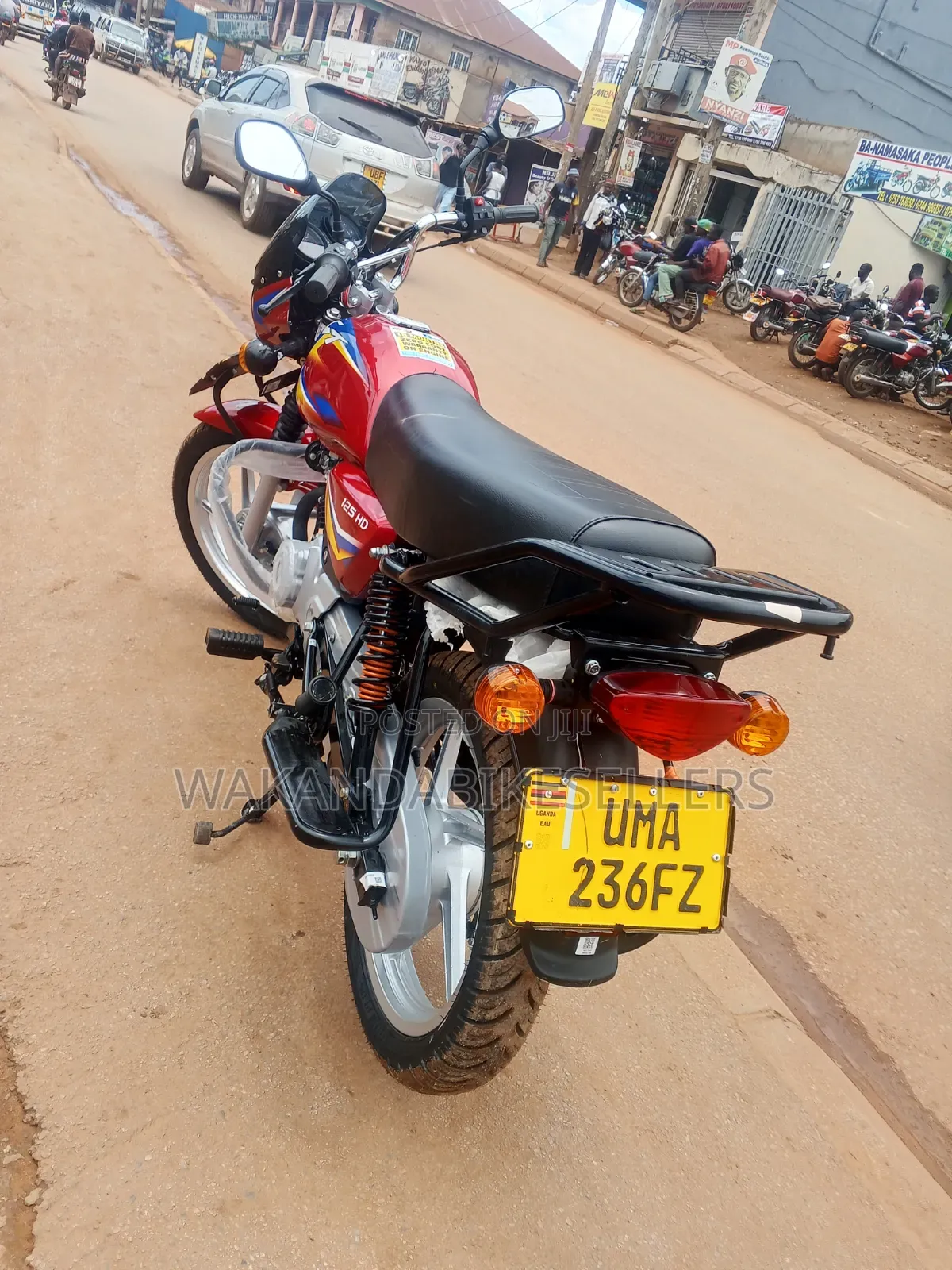 New Bajaj Boxer 125 2025 Red