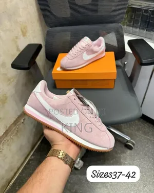 Nike Cortez Vintage Sneaker the "Pink Foam"