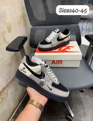Undefeated X Nike Air Force 1 Low "5 on It" Sneakers