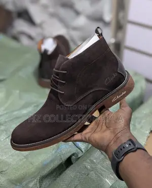 Cedar Suede Clarks Boot