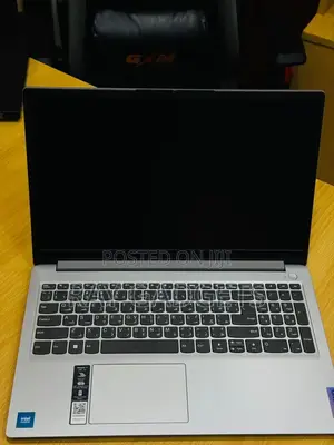 New Laptop Lenovo IdeaPad Z380 8GB Intel Core i5 SSD 256GB