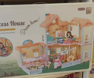 Story Doll House Play Set