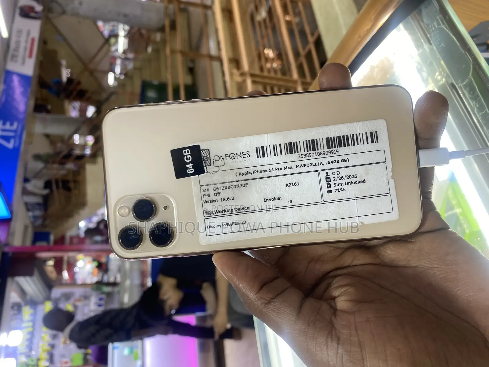 Apple iPhone 11 Pro Max 64 GB Gold