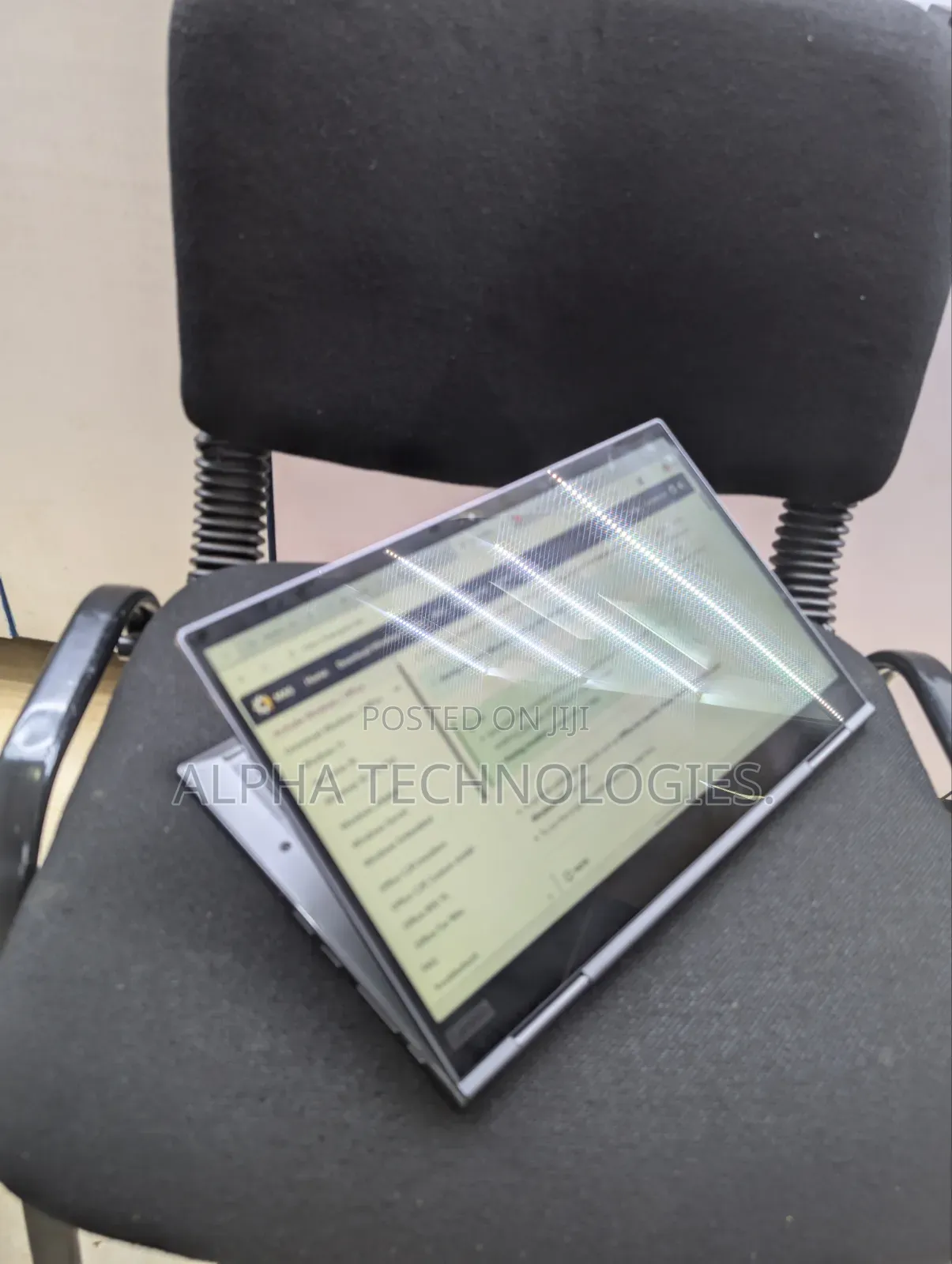 Laptop Lenovo ThinkPad X1 Yoga Gen 8 8GB Intel Core i7 SSD 256GB