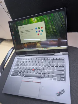 Laptop Lenovo ThinkPad X1 Yoga Gen 8 8GB Intel Core i7 SSD 256GB