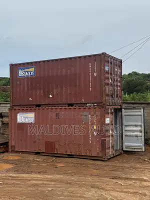 20ft Shipping Containers