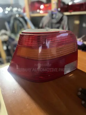 Volkswagen Golf 4 Taillight