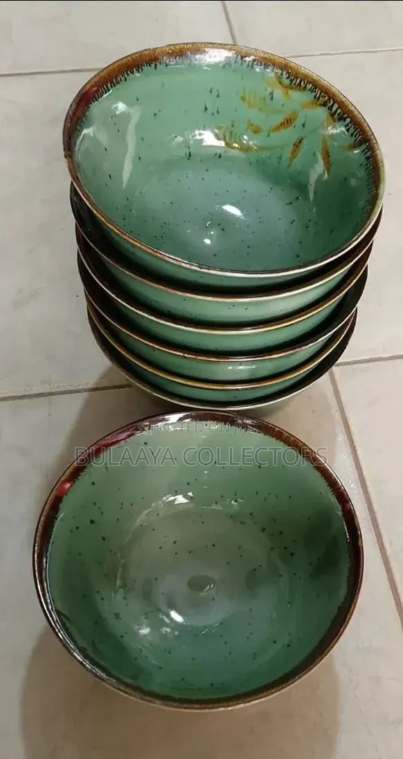 Japanese Green Ceramic Creatable Nature Bowls Collection.