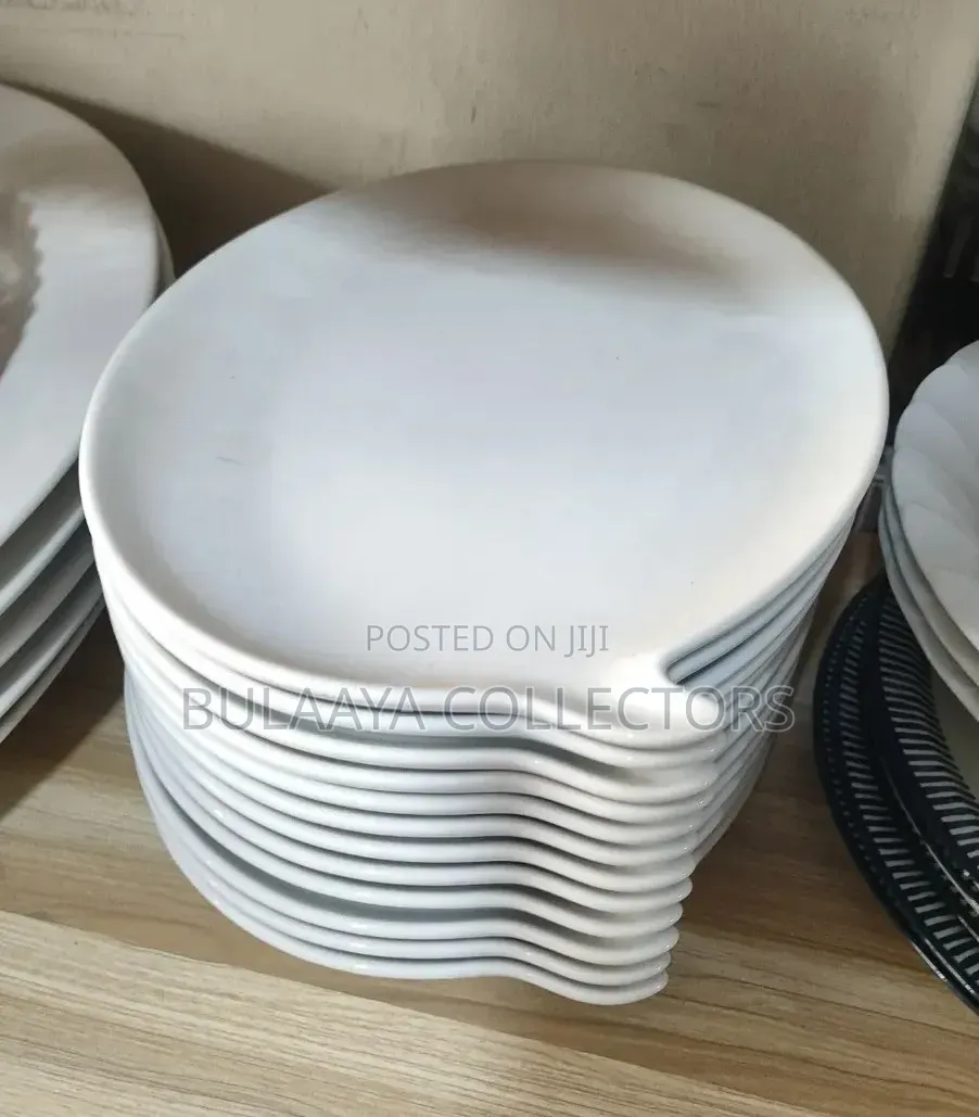 Japanese White Ceramic Teardrop-Shaped Appetizer Plate.